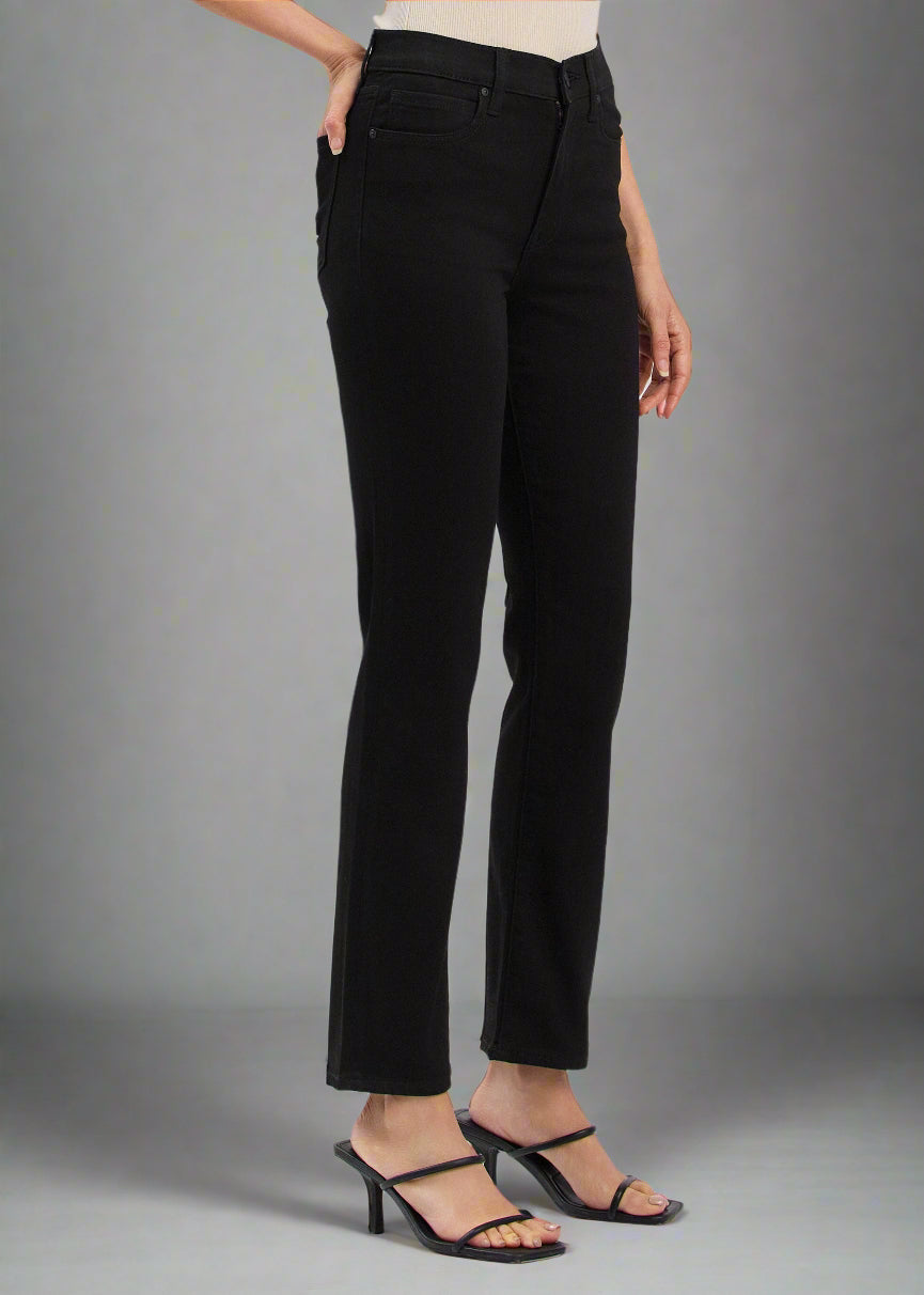 *New Fit* Luna high rise slim straight leg in Not Interested. Clean, black wash with five pocket design, belt loops, hidden zipper, and clean finish hem. This fit features a 10.5 inch high rise and  29 inch inseam.