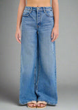 lady wearing jeans