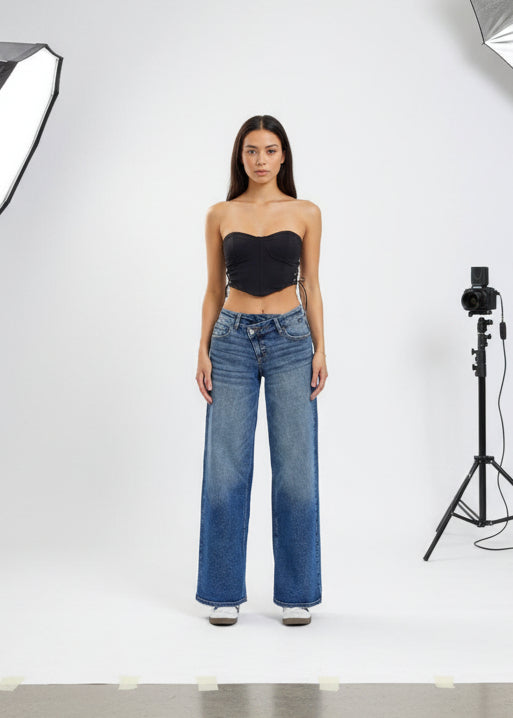 - Low-Rise Wide Leg
- Repositioned Closure
- Medium Denim
- 5 pockets
- Import
- Inseam: 32" Rise: 9 1/2"
- Model is 5'9 wearing size 3
Show Less
Fabric Contents
94% Cotton,4% Polyester,2% Spandex