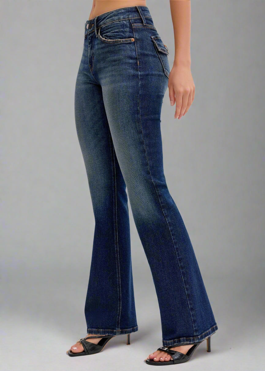 
Mid-rise bootcut
Flap back pockets
Belt loops + Zip fly
Dark denim 
Import
Front Rise: 9" Inseam 32"
Fabric Content: 93% Cotton, 6% Polyester, 1% Spandex
Show Less
Fabric Contents
93% Cotton, 6% Polyester, 1% Spandex
