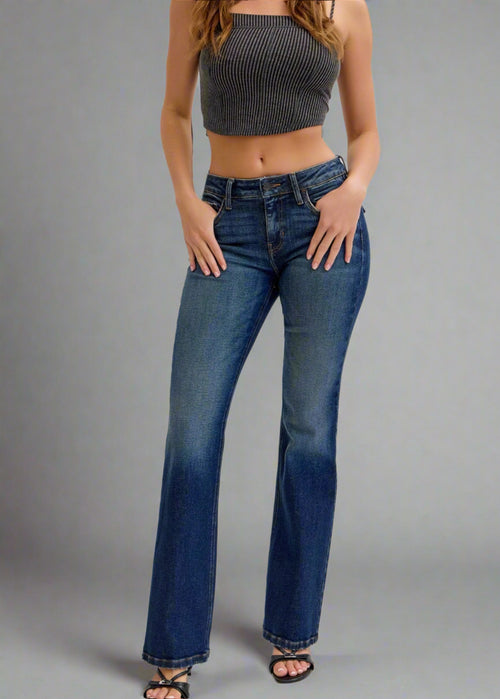 
Mid-rise bootcut
Flap back pockets
Belt loops + Zip fly
Dark denim 
Import
Front Rise: 9" Inseam 32"
Fabric Content: 93% Cotton, 6% Polyester, 1% Spandex
Show Less
Fabric Contents
93% Cotton, 6% Polyester, 1% Spandex
